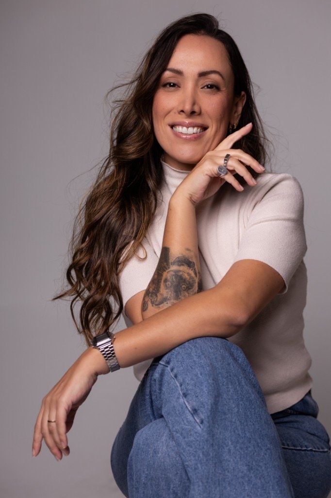 Holana — artista plástica da Holana Art em Blumenau